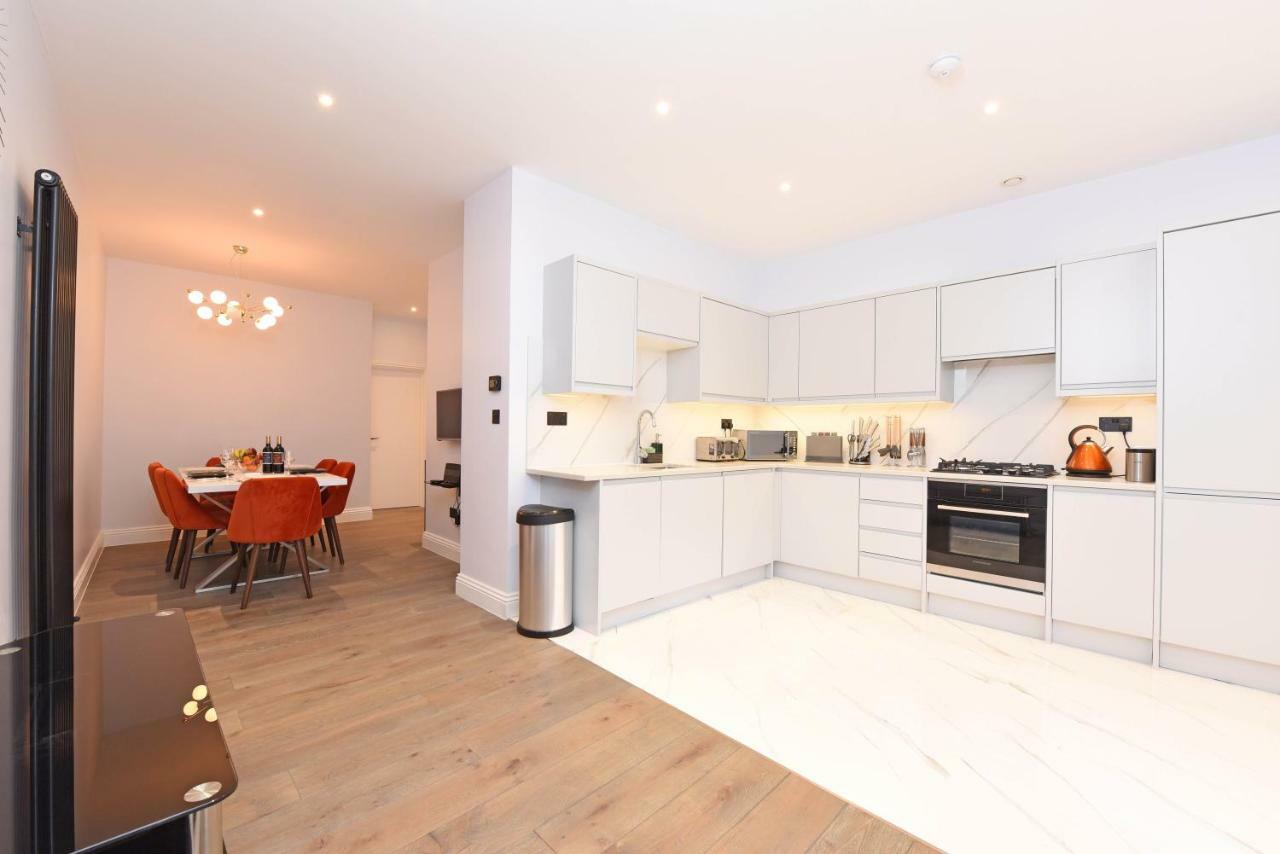 Stylish!! Spacious 2 & 3 Deluxe Near Victoria Station * Londra