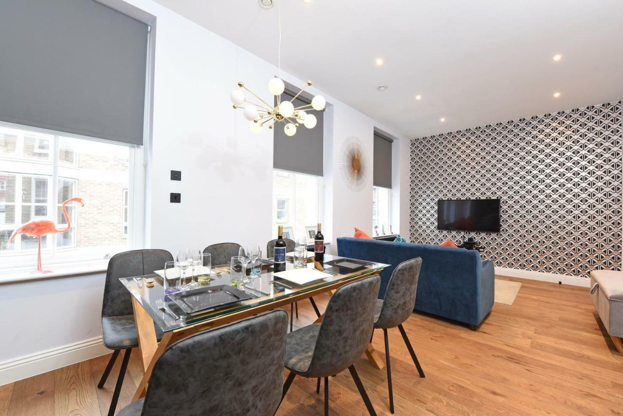 Stylish!! Spacious 2 & 3 Deluxe Near Victoria Station Londra